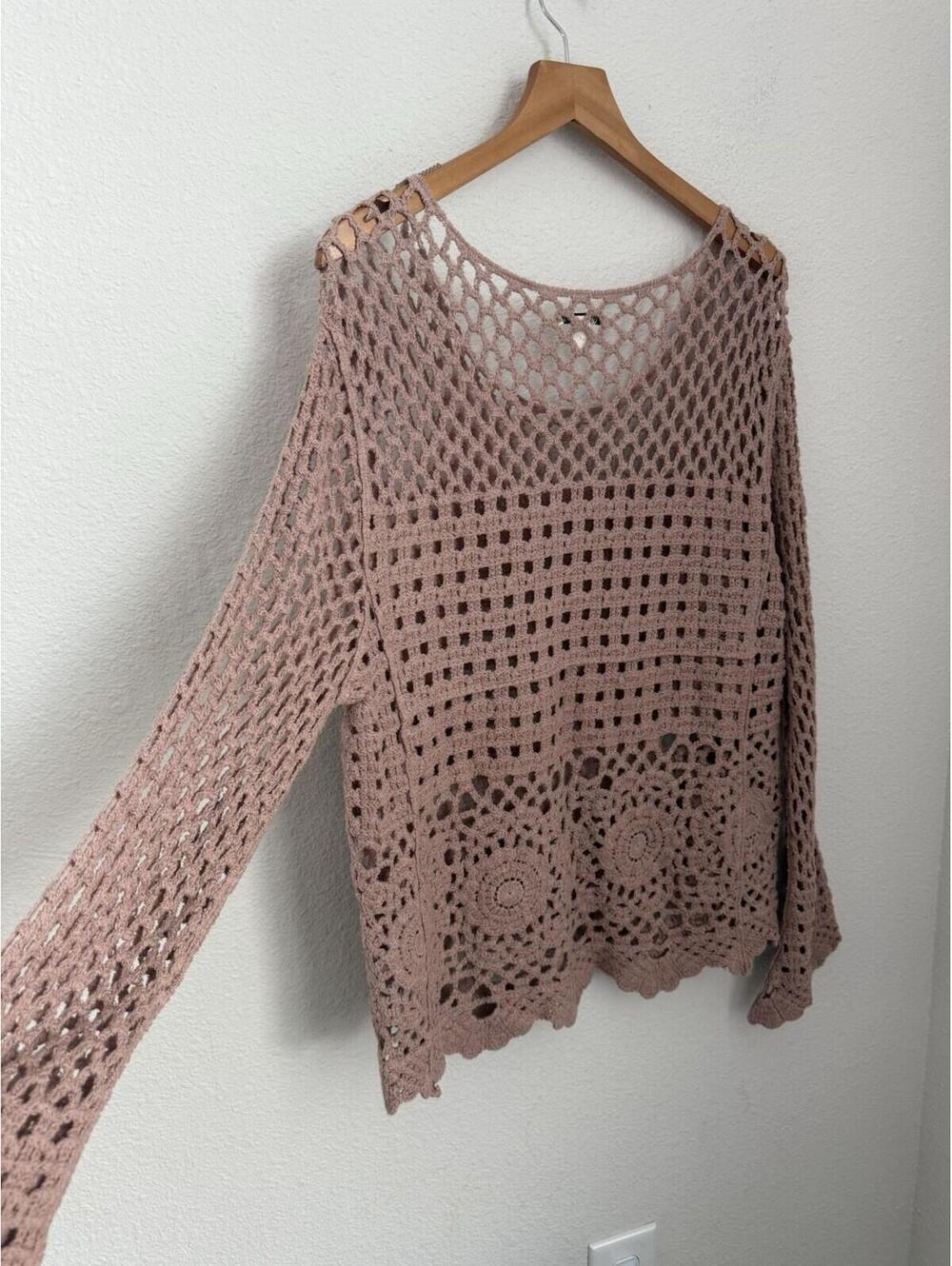 Versona Whimsical Size Medium Crochet Knit Beach Lightweight Festival Longsleeve - Picture 5 of 7